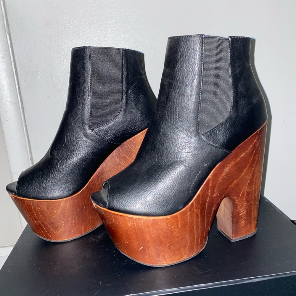 Shoe Cult Platforms size 10